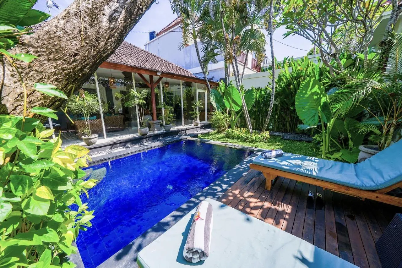Villa Conor - Legian - Seminyak - 2 Bedroom 2 Bathroom Villa - Great Location location