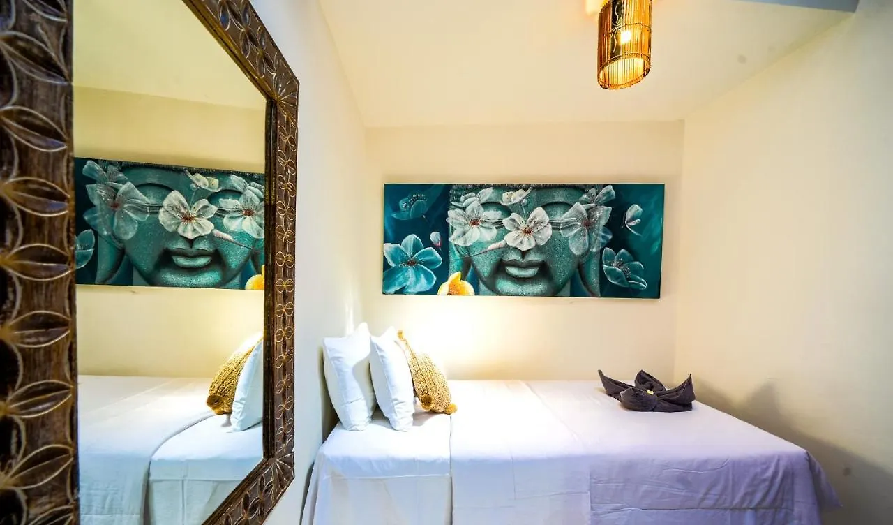 Villa Conor - Legian - Seminyak - 2 Bedroom 2 Bathroom Villa - Great Location